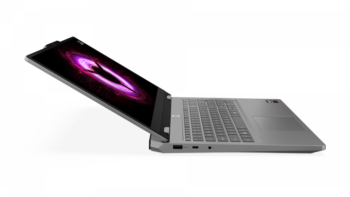 Laptop Lenovo LOQ Essential 15ARP11 8