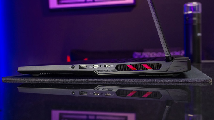 Laptop MSI Raider A18 HX 3