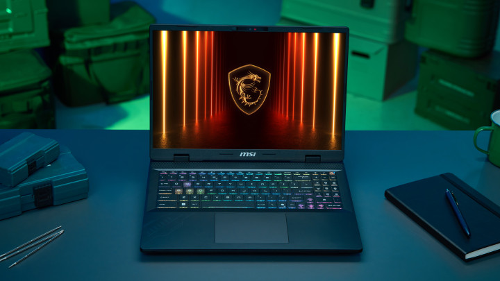 MSI Crosshair A16 HX D8W