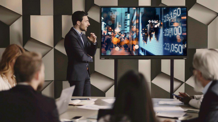 Lenovo ThinkVision T86