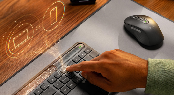 Odkryj Logitech Signature Slim Solar 5