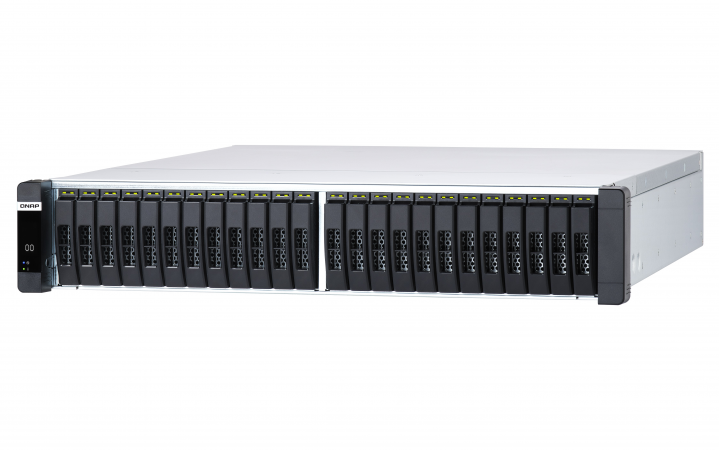 Serwer NAS QNAP ES2486dc - widok frontu prawej strony