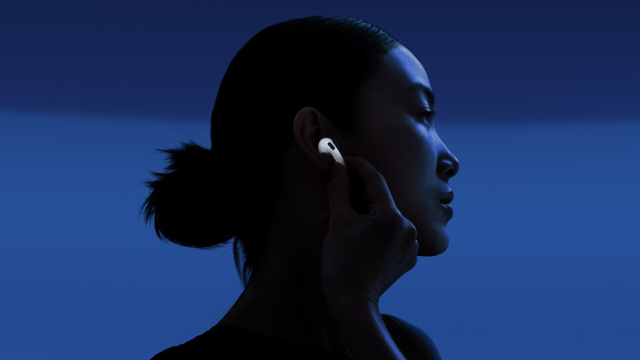 Słuchawki Apple AirPods 5 z bezprzewodowym etui ładującym 5