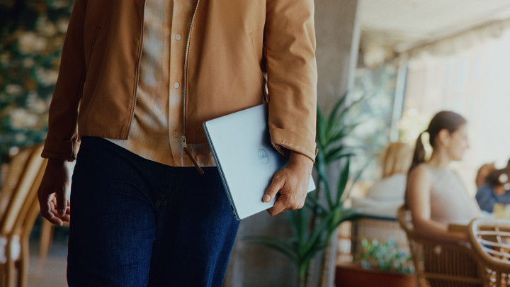 Dell Inspiron Plus 7441 5