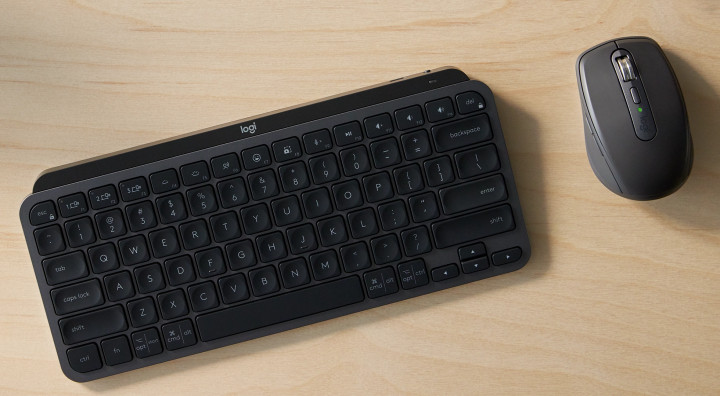 Logitech MX Keys Mini Combo for Business 5