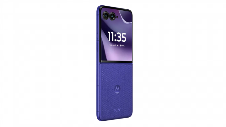 Smartfon Motorola razr 70 Ultra prawy przód
