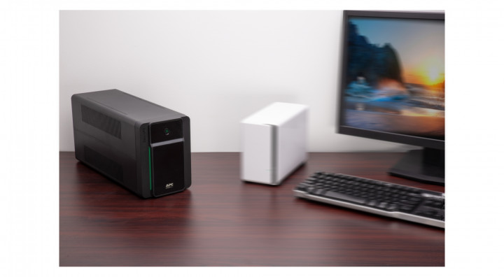 UPS APC bvx1600li-gr 1600VA