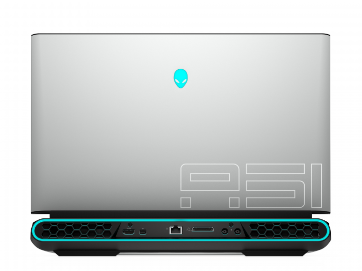 Laptop Dell Alienware Area-51m R2 srebrny - widok tyłu i klapy