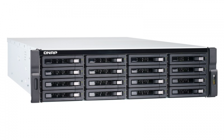 Serwer NAS QNAP TS-1677XU-RP-2600 - widok frontu lewej strony