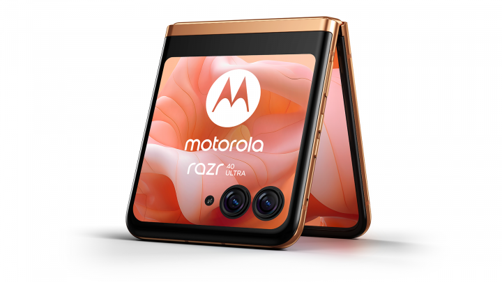 Smartfon Motorola razr 40 Ultra PAX40069PL Snapdragon 8+ G1 6,9" 165Hz 8GB 256GB 5G And13 brzoskwiniowy 10