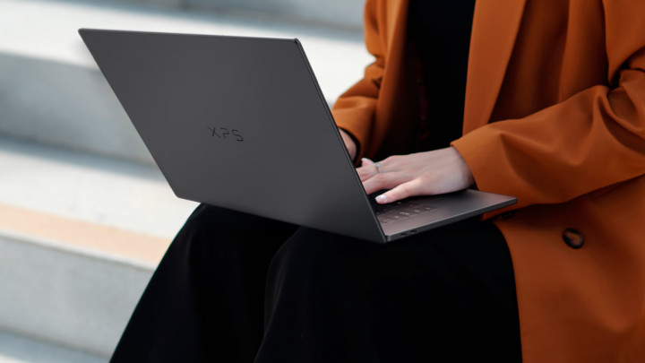 Dell XPS 16 Premium DA16260 4