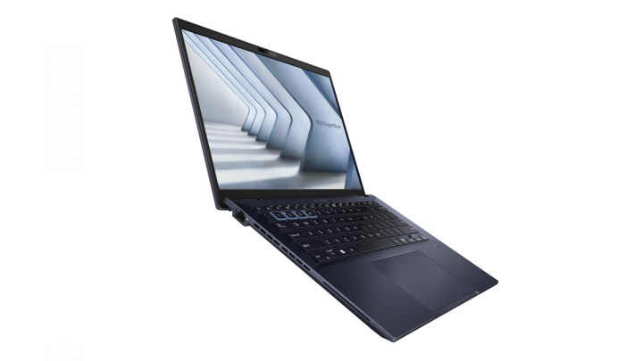 ExpertBook ExpertBook B5 B5404CMA czarny przod bok prawy 