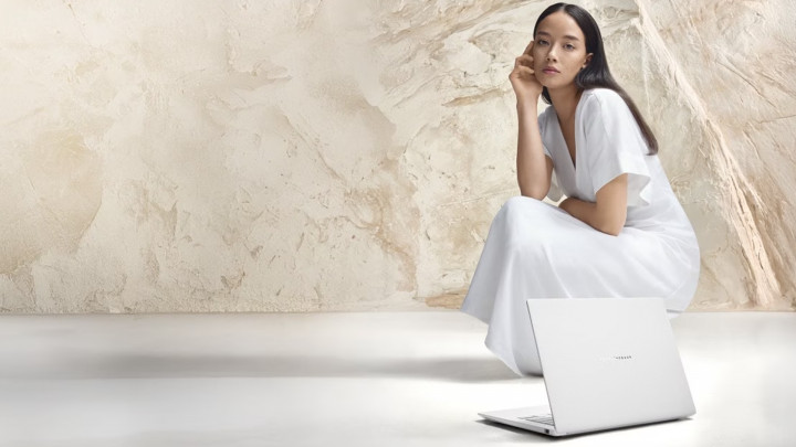 ASUS Zenbook S 14 UX5406SA Biały 2