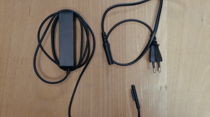 OUTLET Microsoft Surface Laptop 7 13,8" Platynowy 13