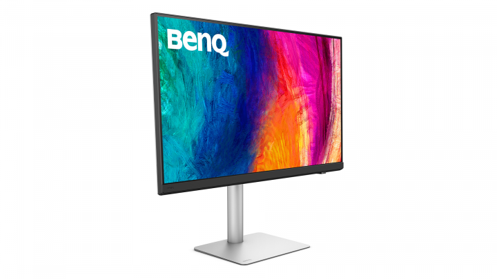 Monitor BenQ PD3226G 9H.LMVLA.TBE 31,5" 4K UHD IPS 144Hz 1ms USB-C Dock 90W - widok frontu lewej strony