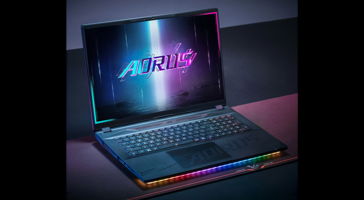 Laptop Gigabyte AORUS MASTER 18