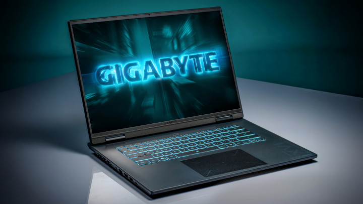 Laptop Gigabyte Gaming A16 AMD (RTX 50 Series)