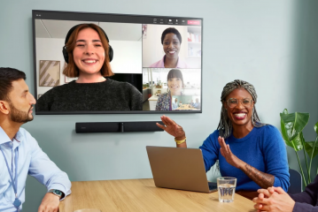 Historia sprzętu wideokonferencyjnego – od eksperymentów analogowych do epoki AI mini