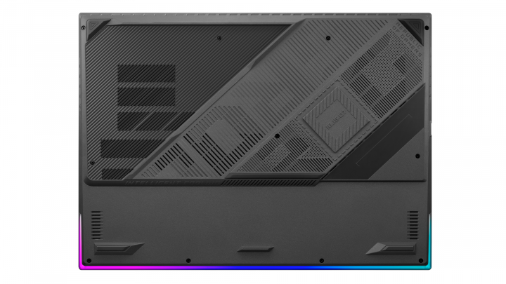 ASUS ROG Strix G18 G814JV 4-Zone RGB Eclipse Gray 13