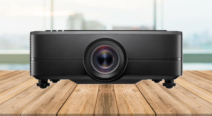 Optoma ZU820T 1