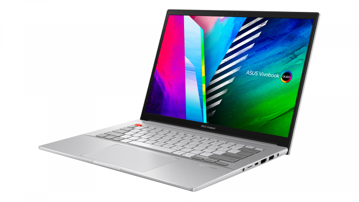 VivoBook Pro 14X OLED N7400PC Cool Silver - widok frontu prawej strony