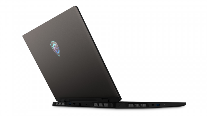 Laptop MSI Crosshair A16 HX D8WX 5