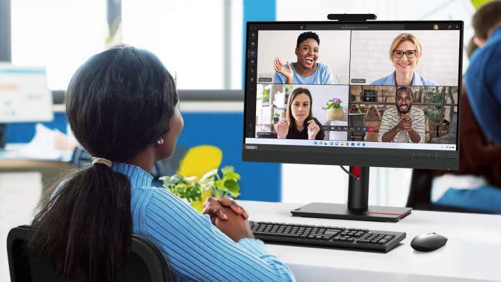 Lenovo ThinkCentre Tiny-In-One 24 Gen 5 - Wyświetlacz, który poprawia komfort i efektywność pracy