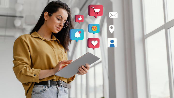 Jak automatyzacja IT wspiera HR, finanse i marketing? 