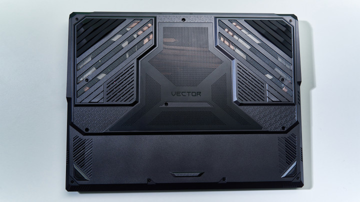 MSI Vector 18 HX AI A2XW 4