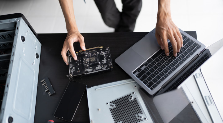 Lifecycle sprzętu IT – kiedy wymieniać laptopy w firmie 2