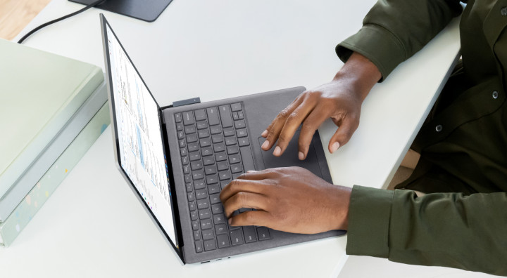 Microsoft Surface Laptop 5 13,5 platynowy 2