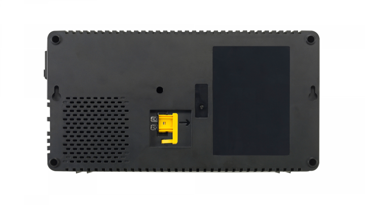 UPS APC BV650I 650VA - widok z tyłu