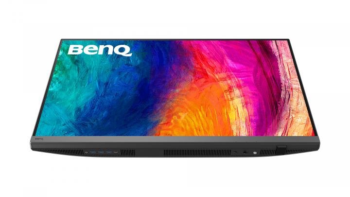 Monitor BenQ PD3226G 9H.LMVLA.TBE 31,5" 4K UHD IPS 144Hz 1ms USB-C Dock 90W - widok frontu z spodu